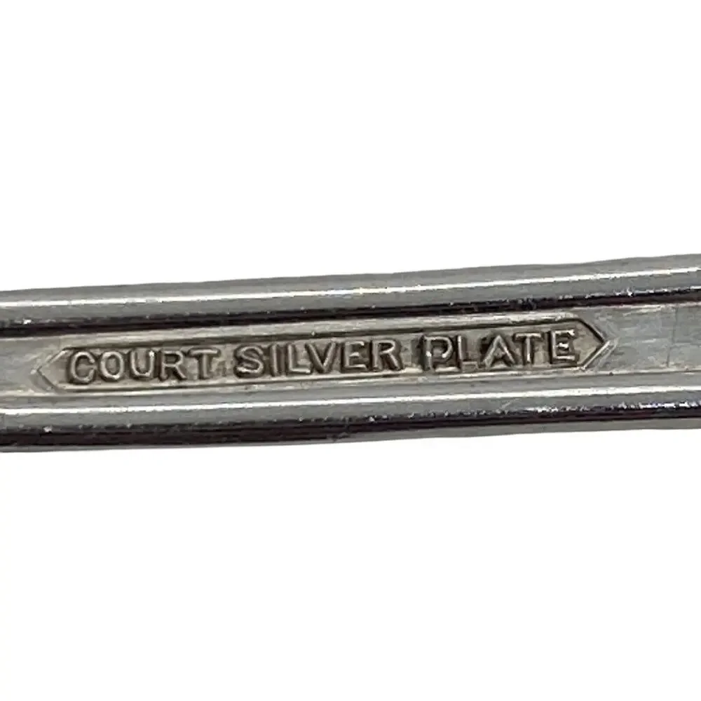 Six Court Silverplate 7 1/4” Place Oval Glossy Soup Spoons International 1939